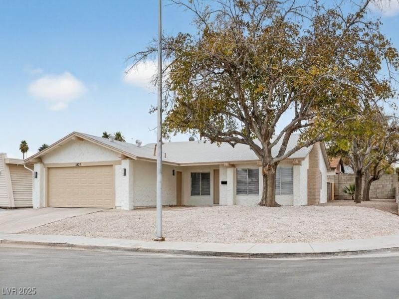 MLS #2739705 image #0