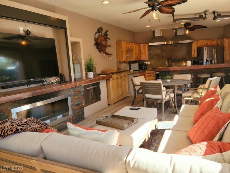 MLS #2739808 image #0