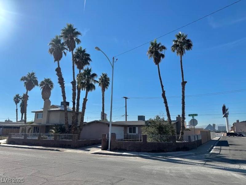 MLS #2739818 image #0