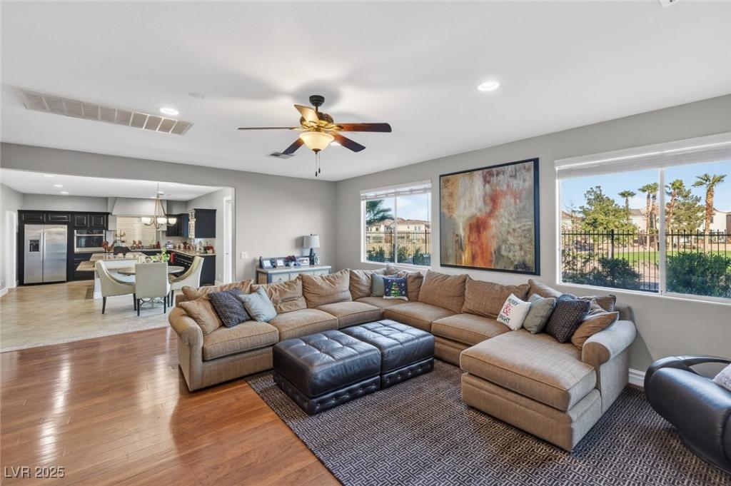 MLS #2739991 image #0