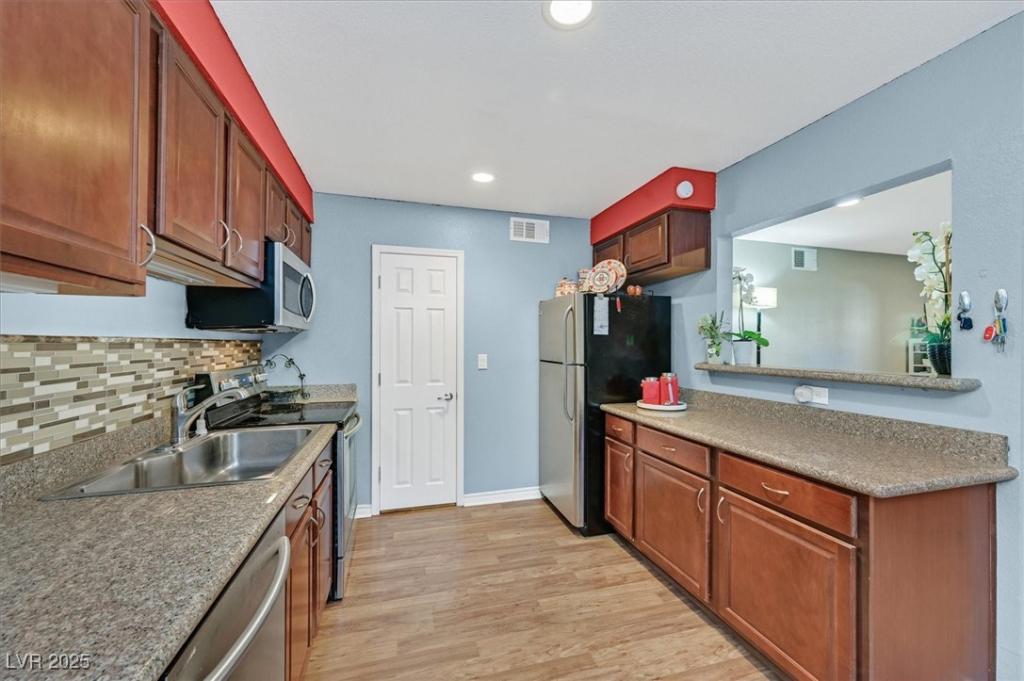 MLS #2740068 image #0