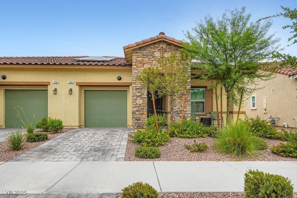 MLS #2740205 image #0