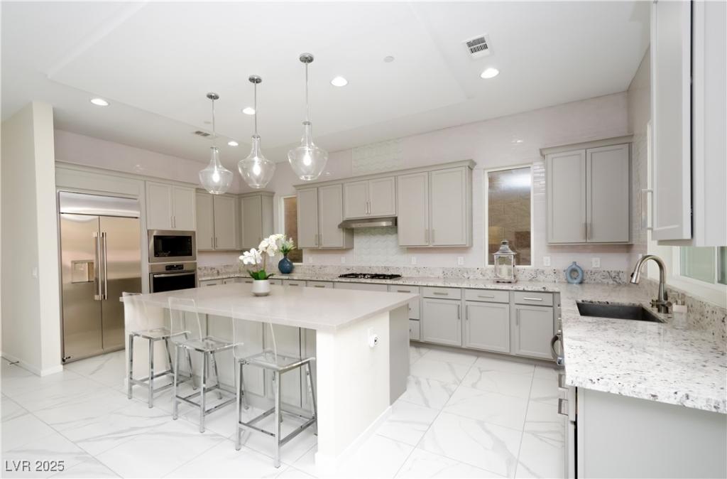 MLS #2740396 image #0