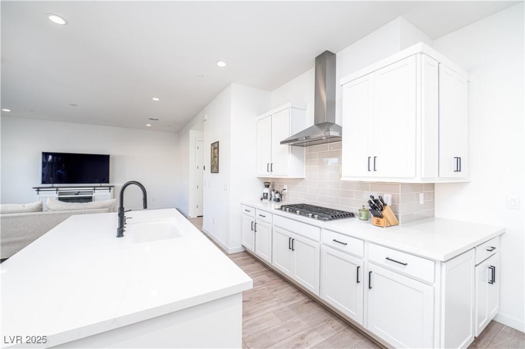 MLS #2740824 image #0