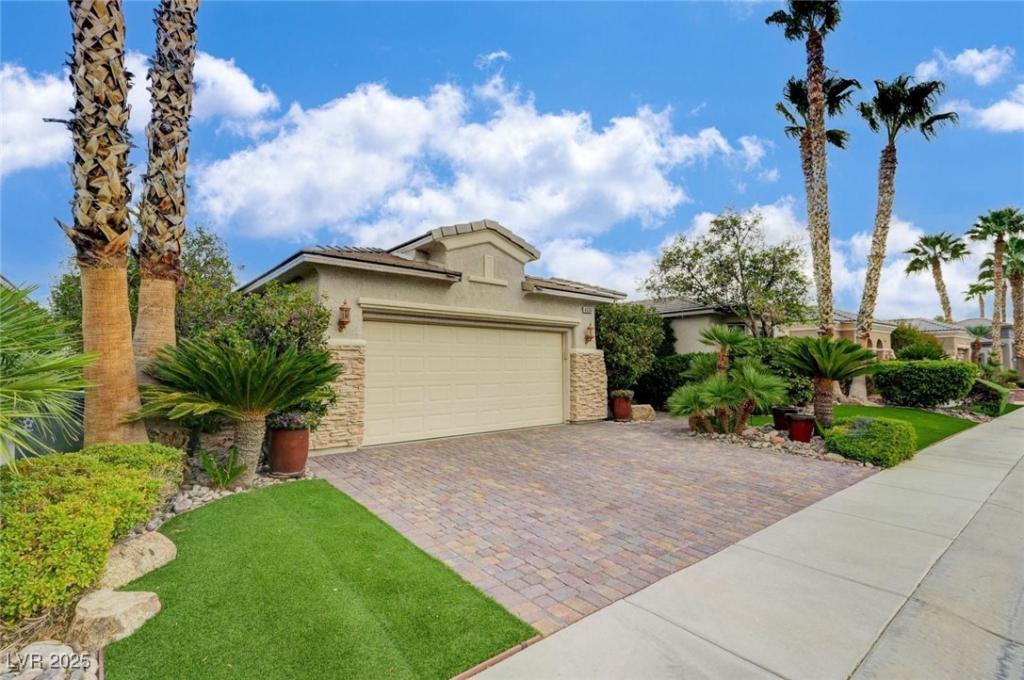 MLS #2740840 image #0