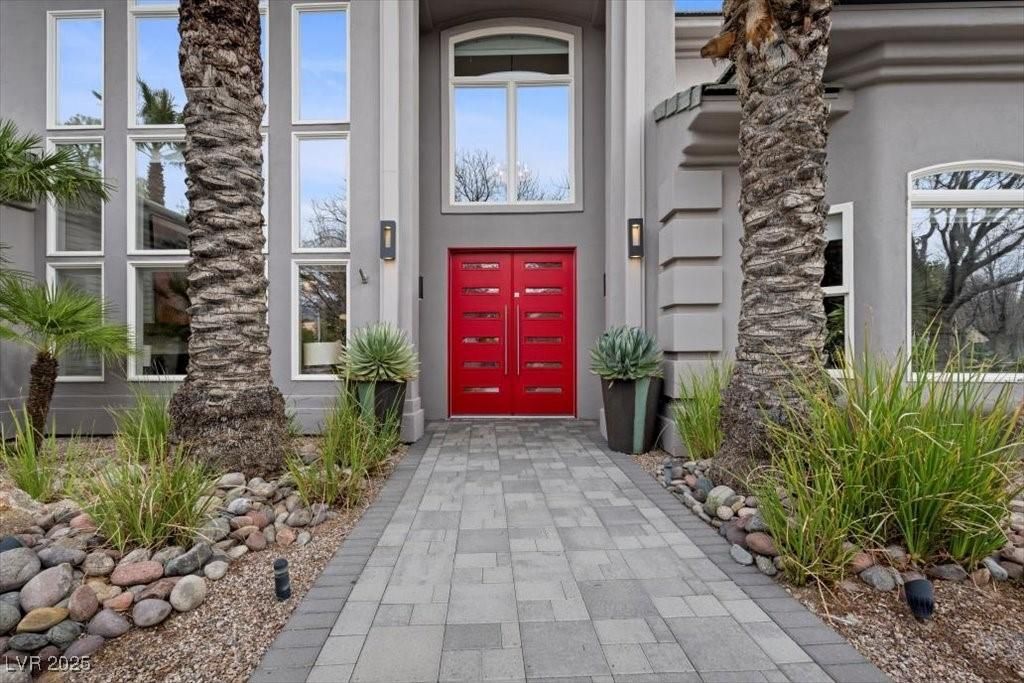 MLS #2740882 image #0