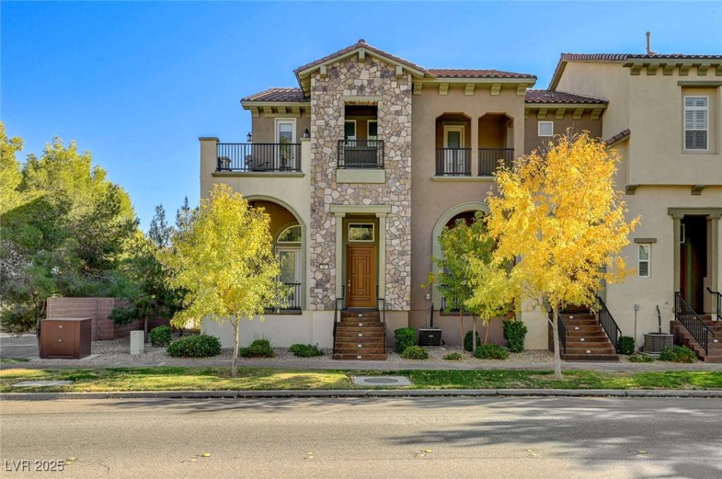 MLS #2741142 image #0