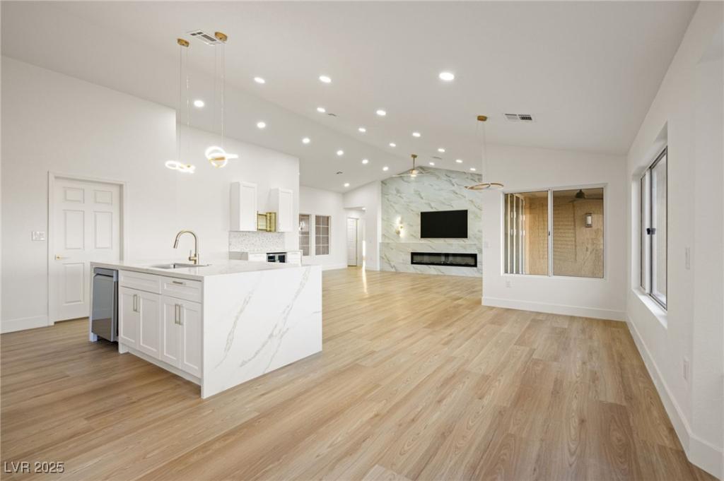 MLS #2741303 image #0