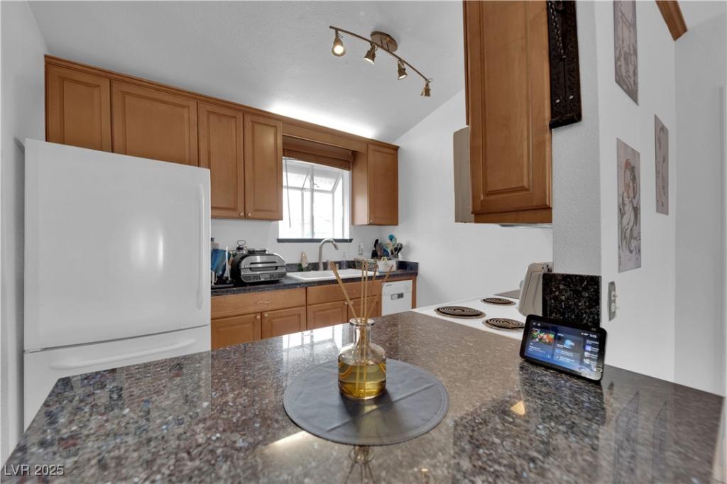 MLS #2741440 image #0