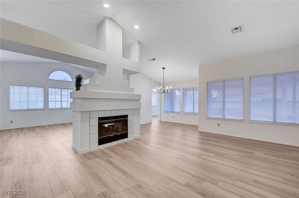 MLS #2741459 image #0