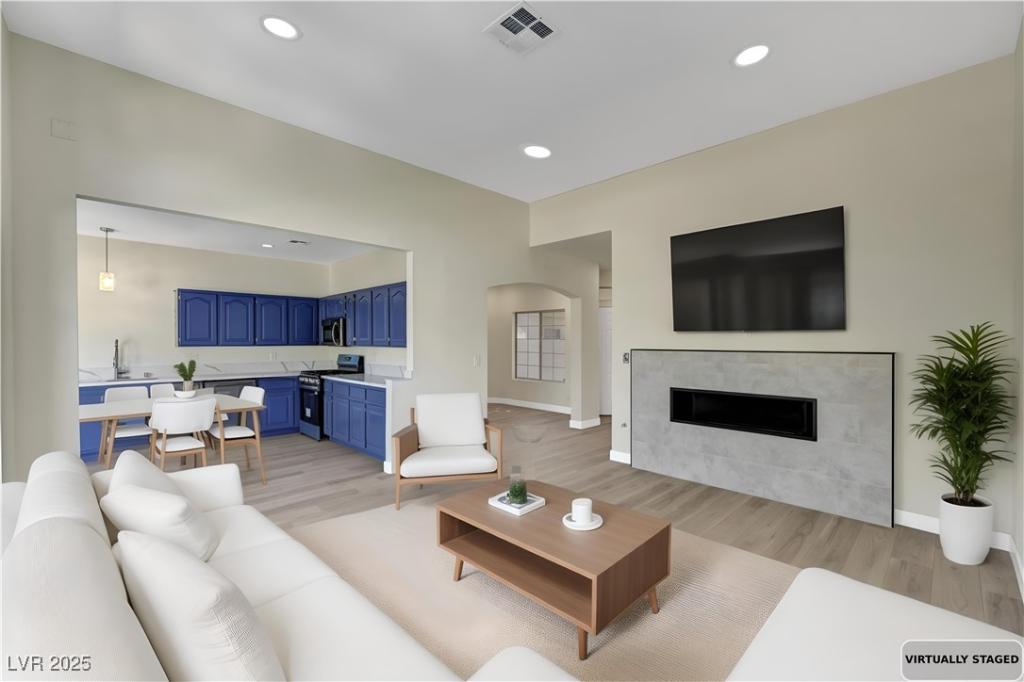 MLS #2741581 image #0