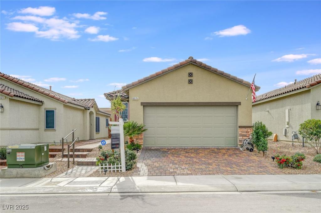 MLS #2741607 image #0