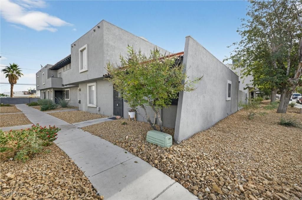 MLS #2741620 image #0