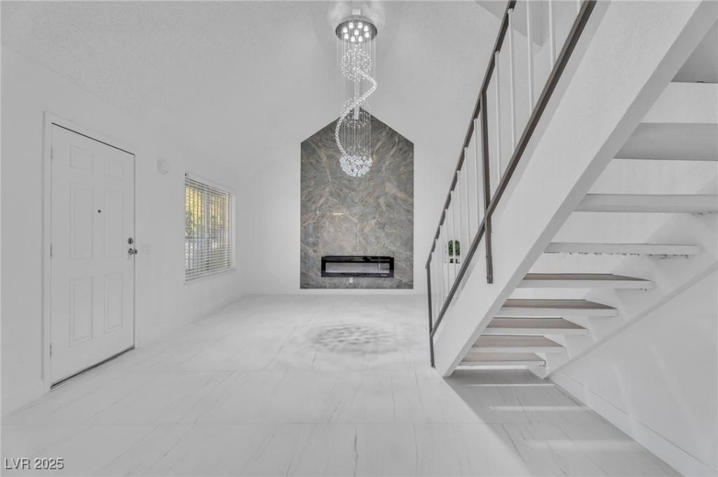 MLS #2741872 image #0