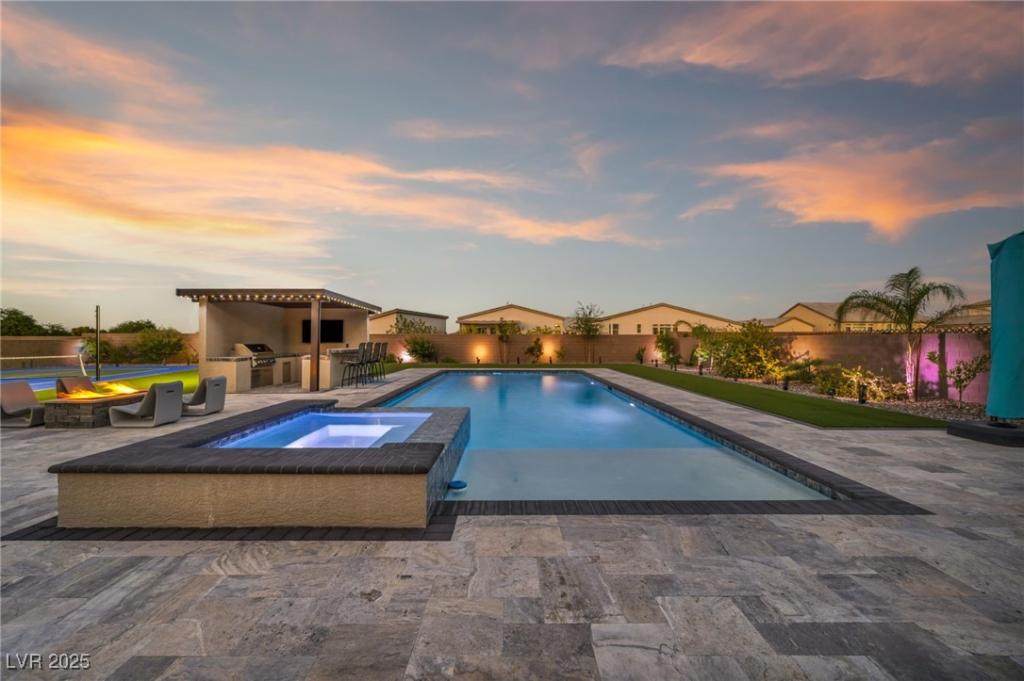 MLS #2742113 image #0