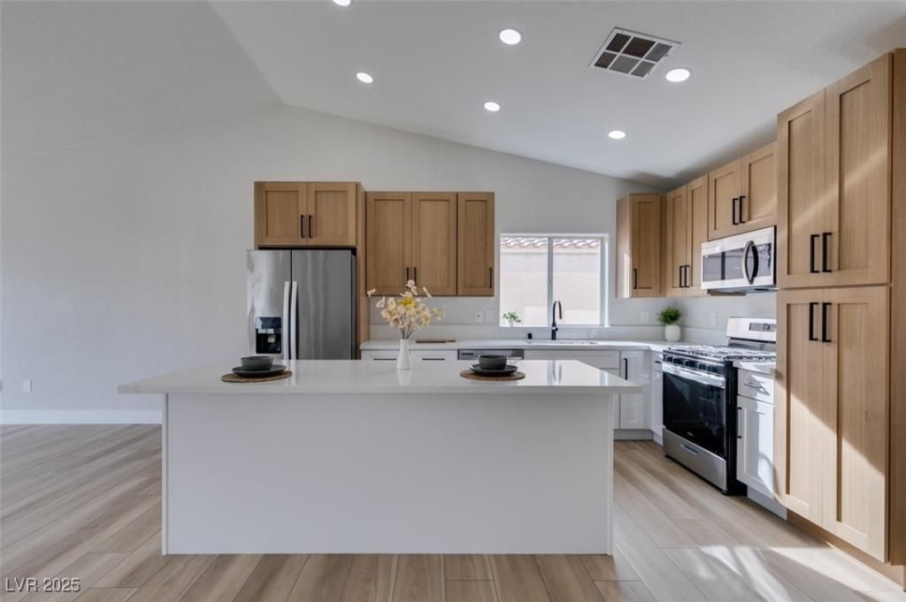 MLS #2742524 image #0