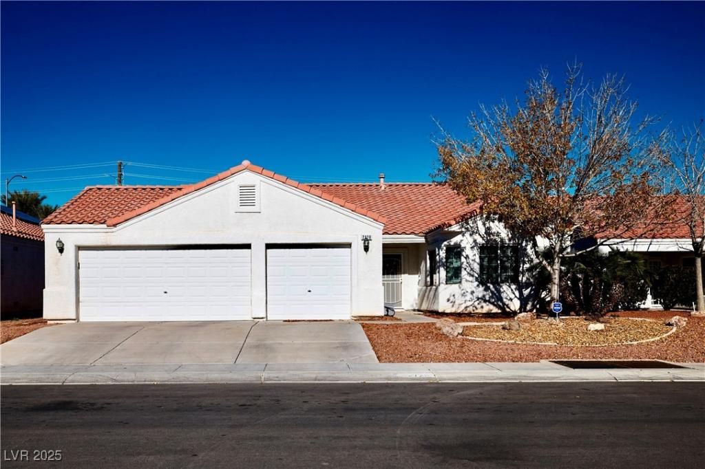 MLS #2742596 image #0