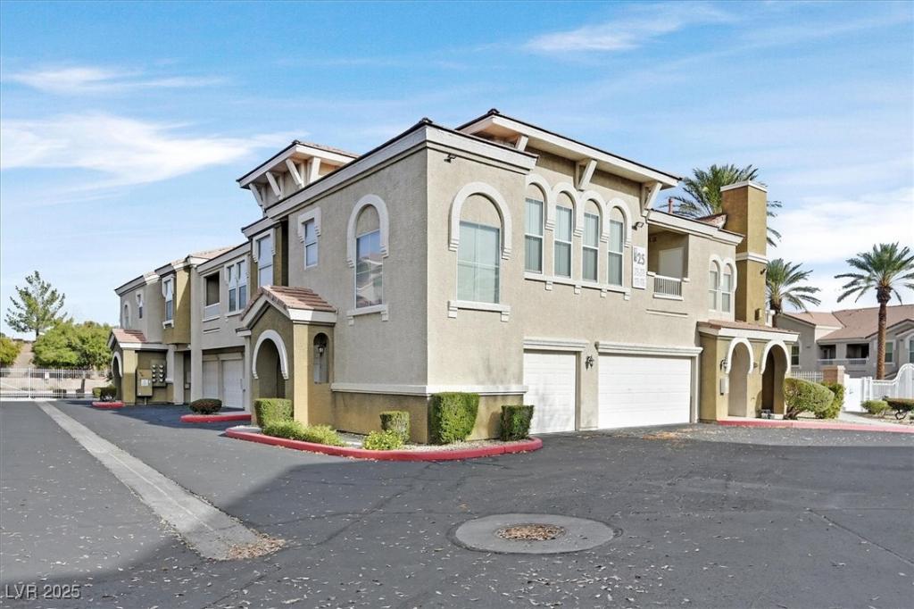 MLS #2742984 image #0