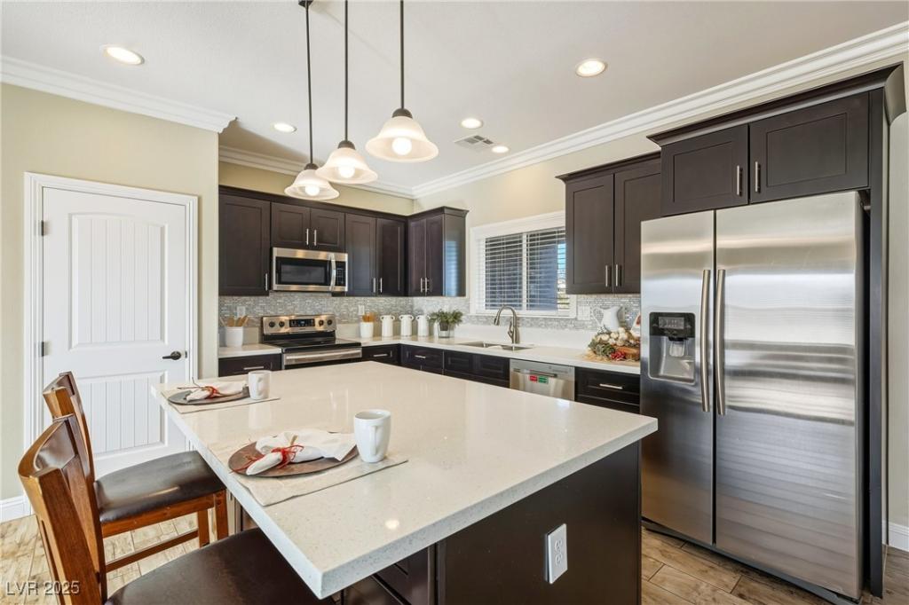 MLS #2743136 image #0