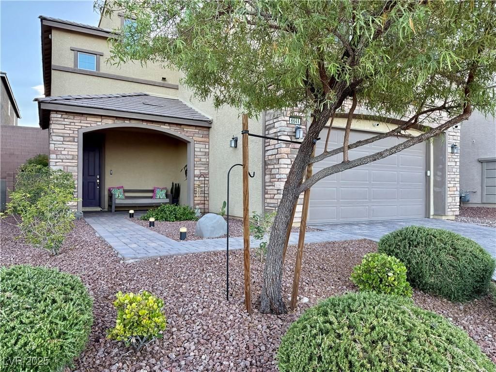 MLS #2743272 image #0