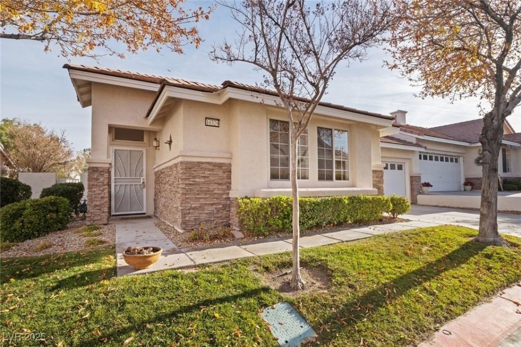 MLS #2743277 image #0