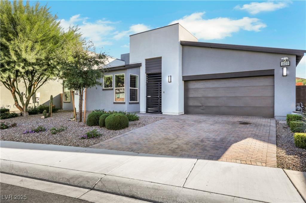 MLS #2743430 image #0