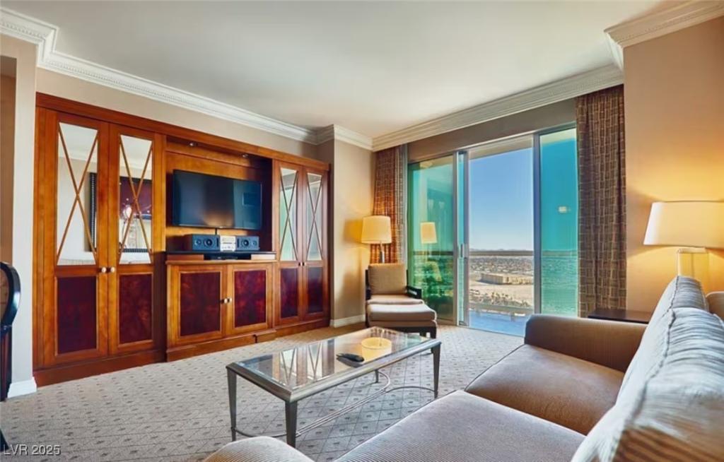 MLS #2743753 image #0