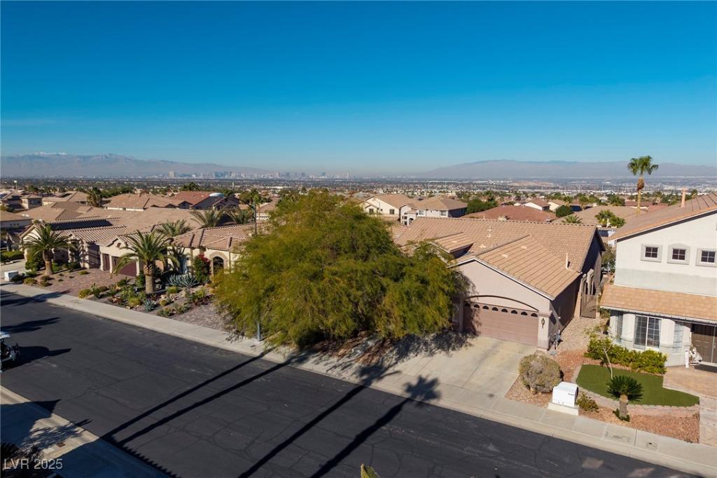 MLS #2743846 image #0