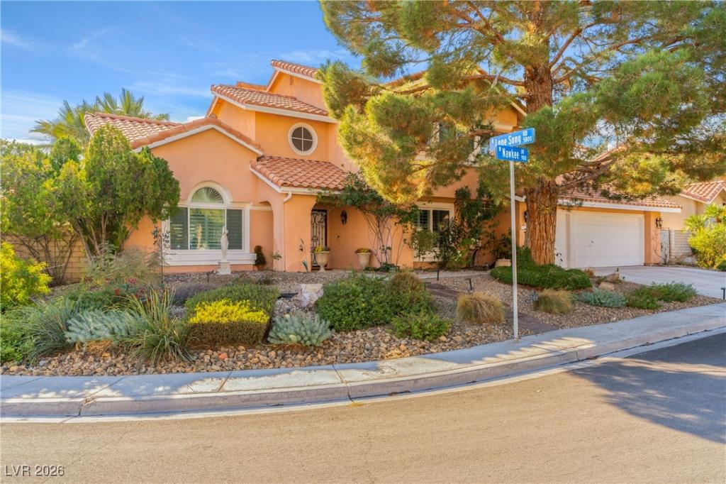 MLS #2743943 image #0