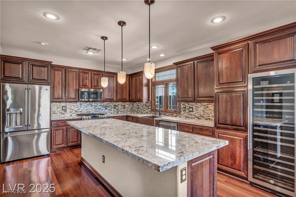 MLS #2743960 image #0