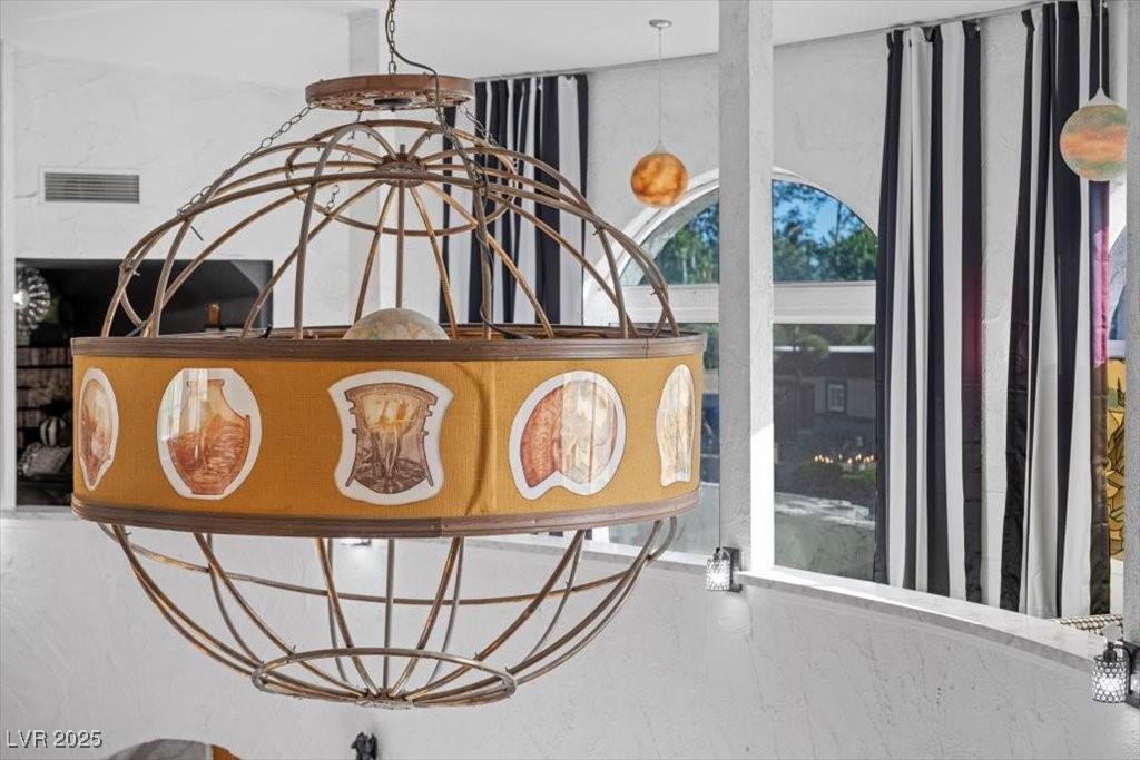 MLS #2744026 image #0