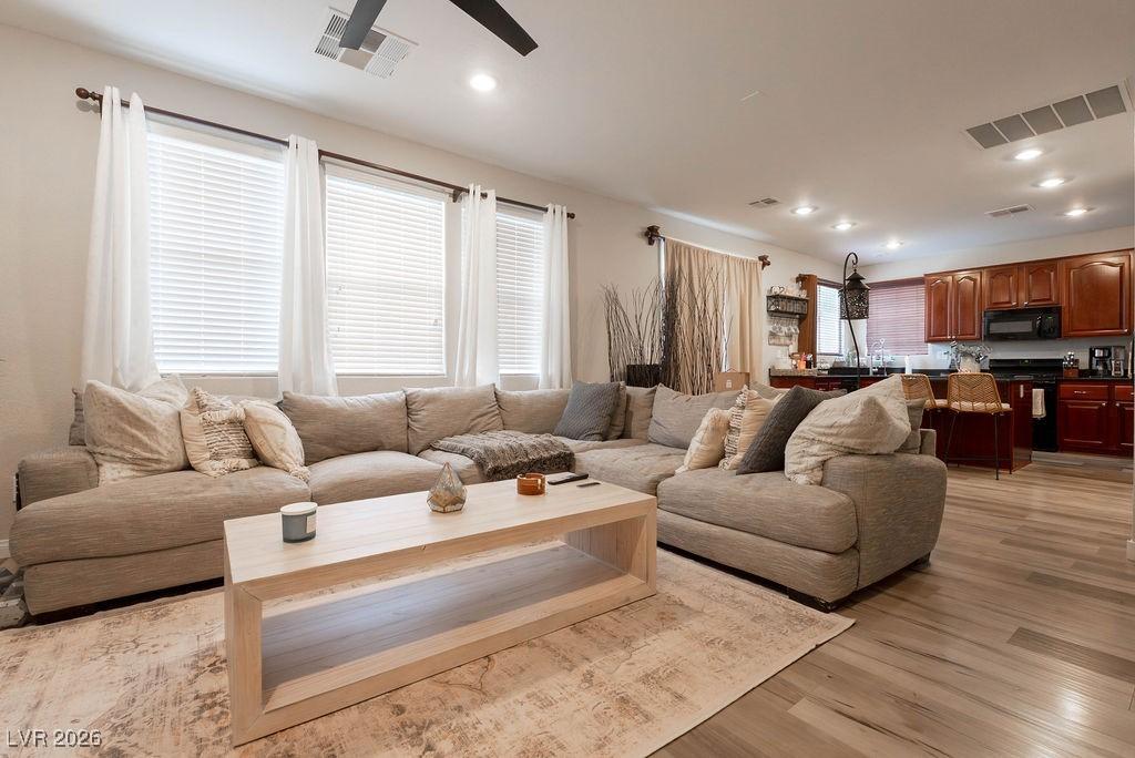 MLS #2744265 image #0