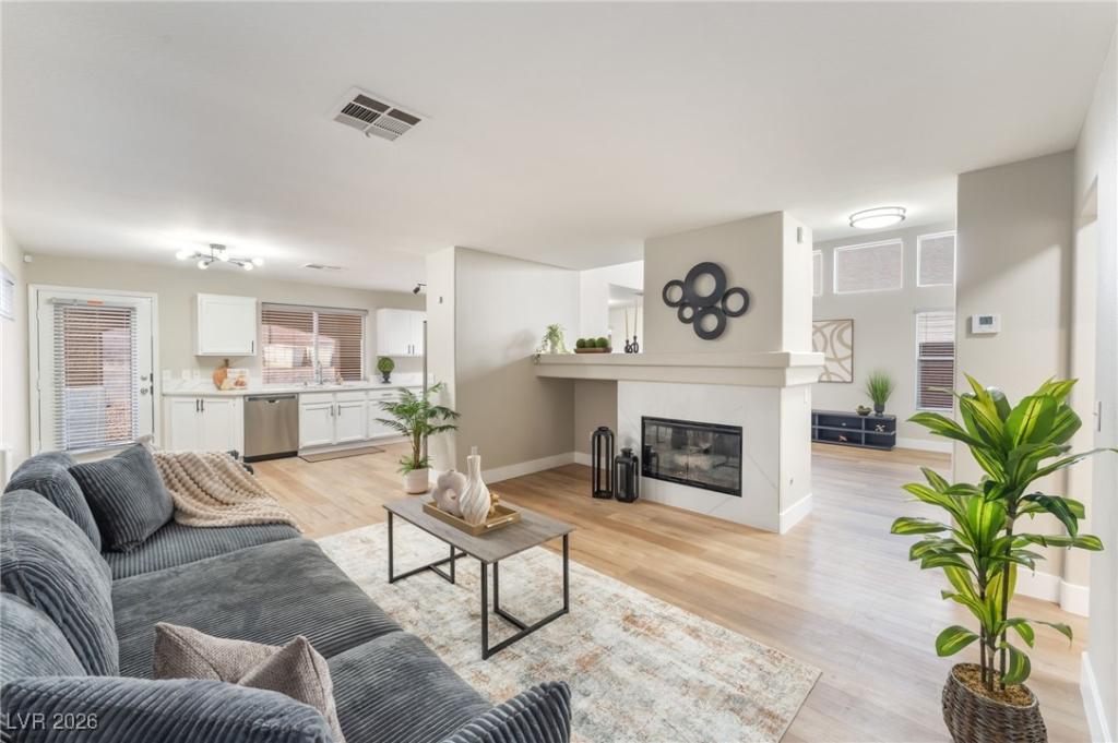 MLS #2744866 image #0