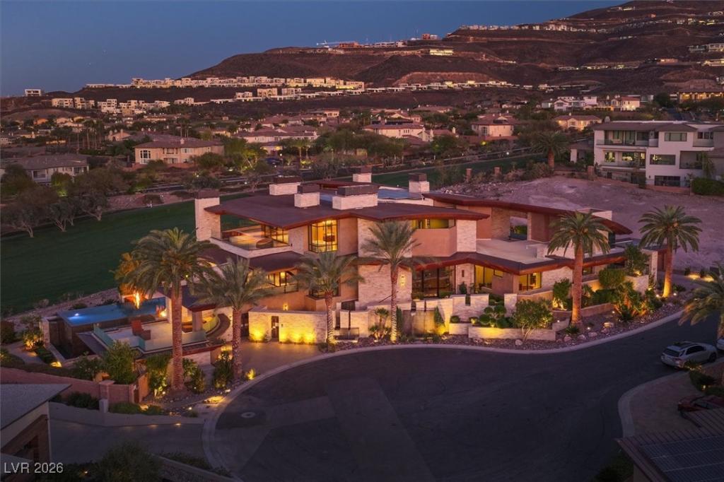 MLS #2744986 image #0