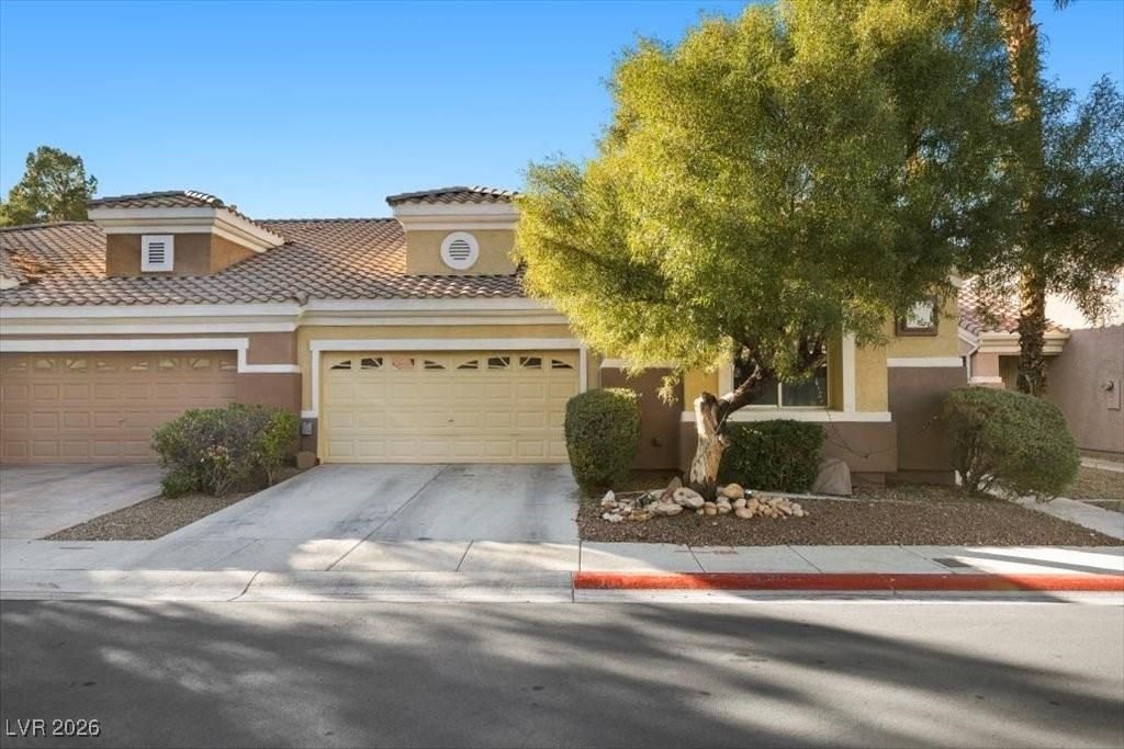 MLS #2745128 image #0