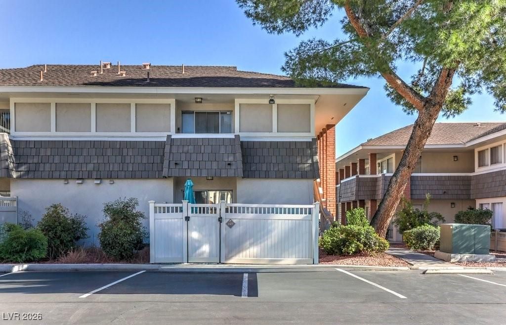 MLS #2745153 image #0