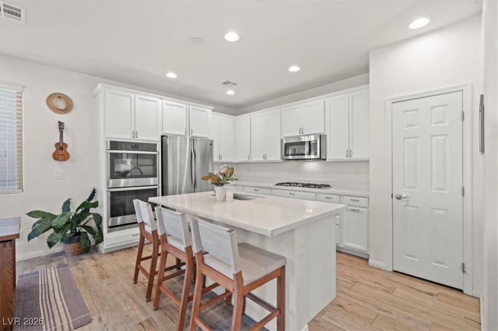 MLS #2745393 image #0