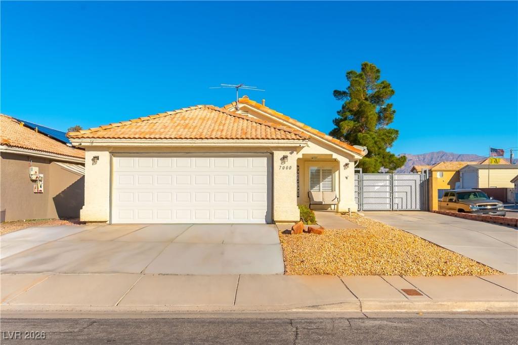 MLS #2745412 image #0