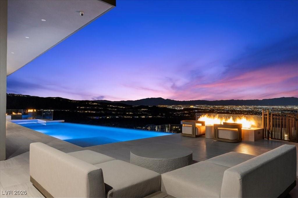 MLS #2745426 image #0