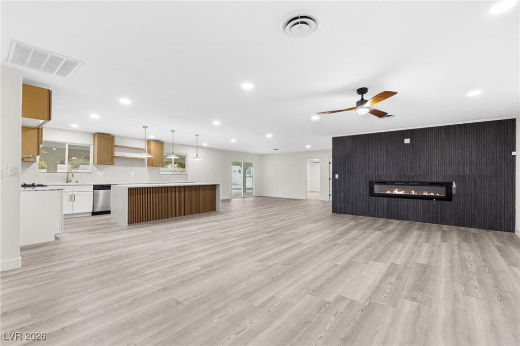 MLS #2745524 image #0