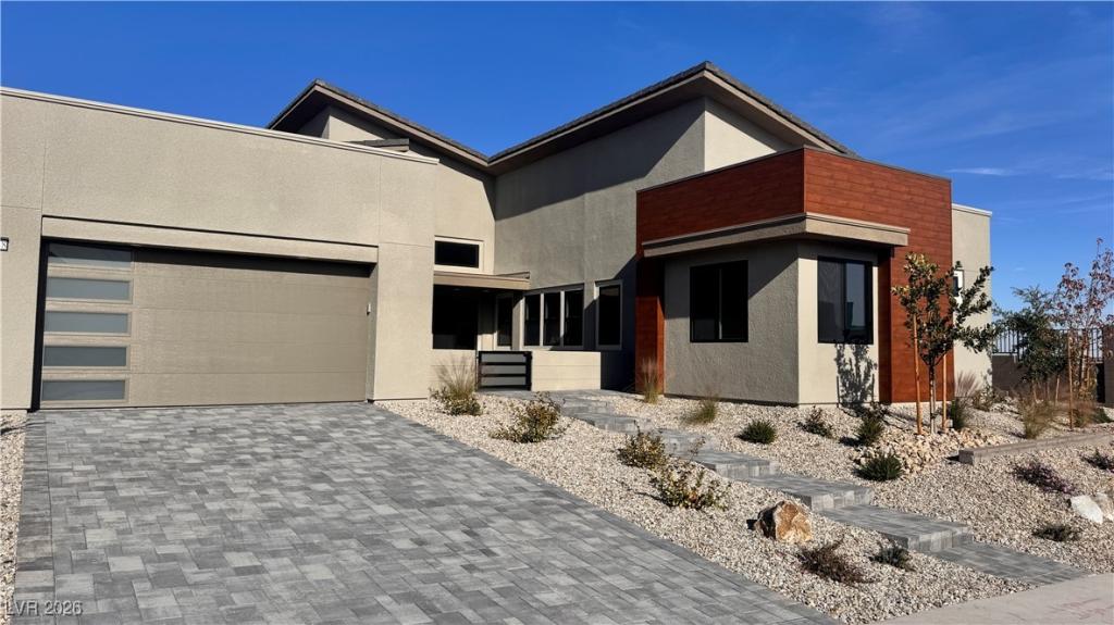 MLS #2745532 image #0