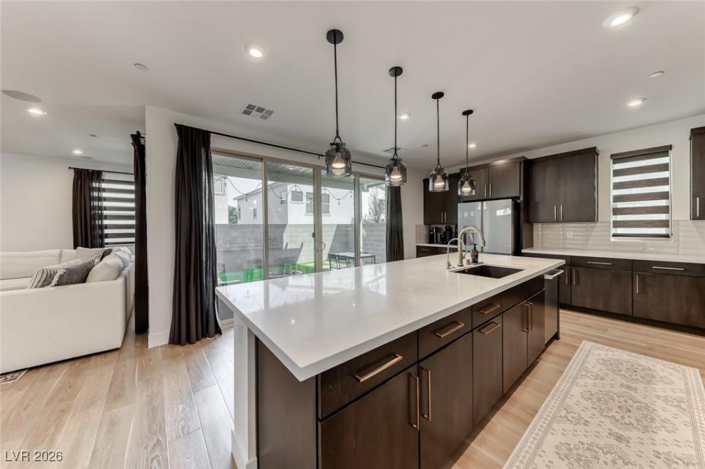 MLS #2745588 image #0