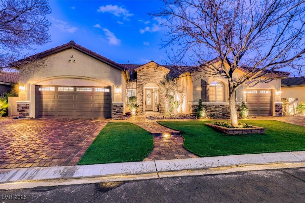 MLS #2745646 image #0