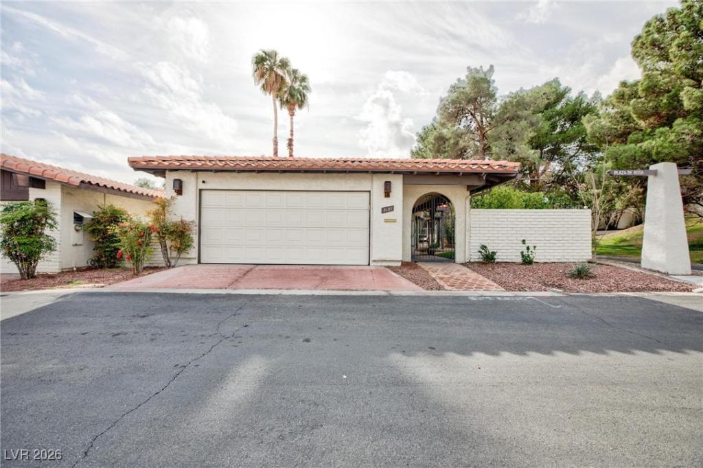 MLS #2745724 image #0