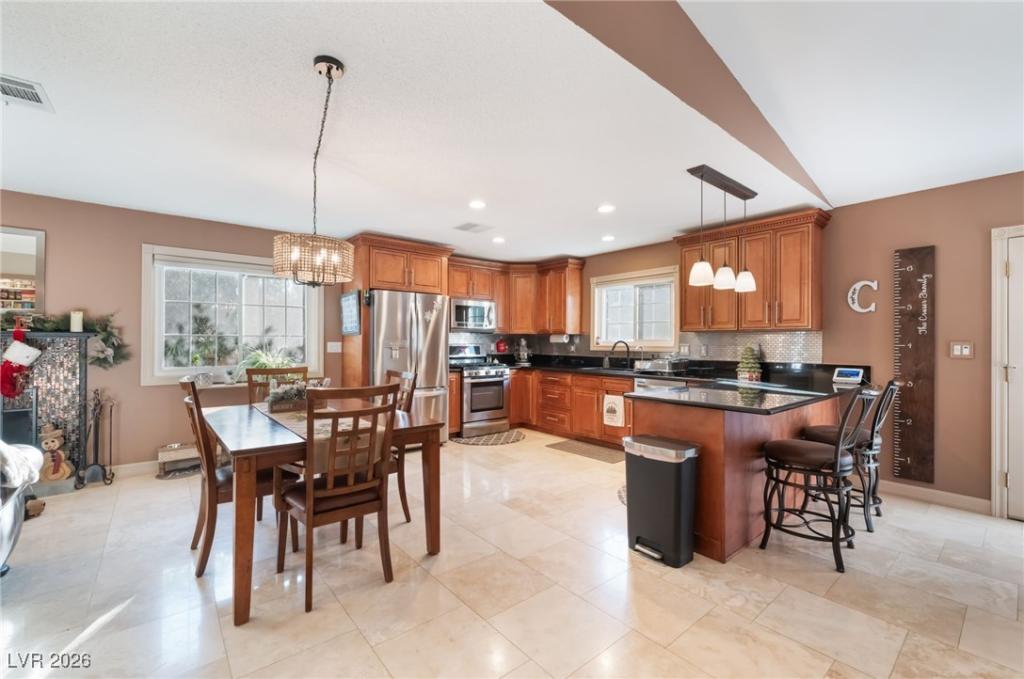 MLS #2745738 image #0