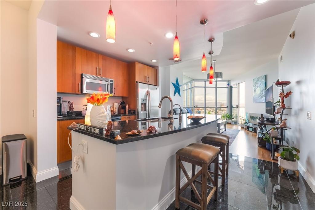 MLS #2745868 image #0