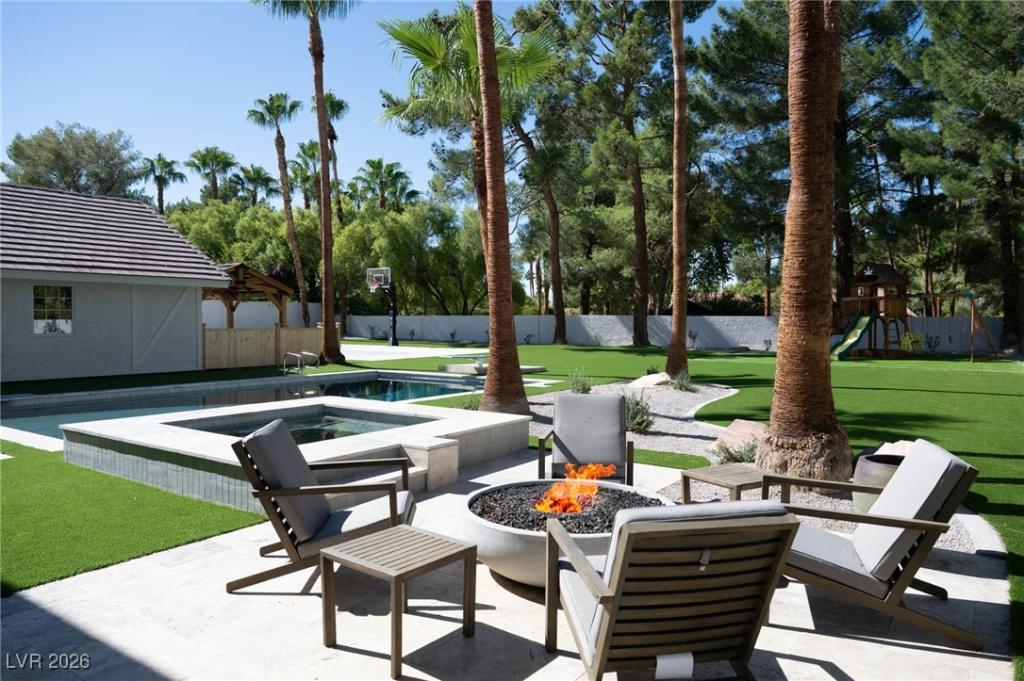 MLS #2746094 image #0