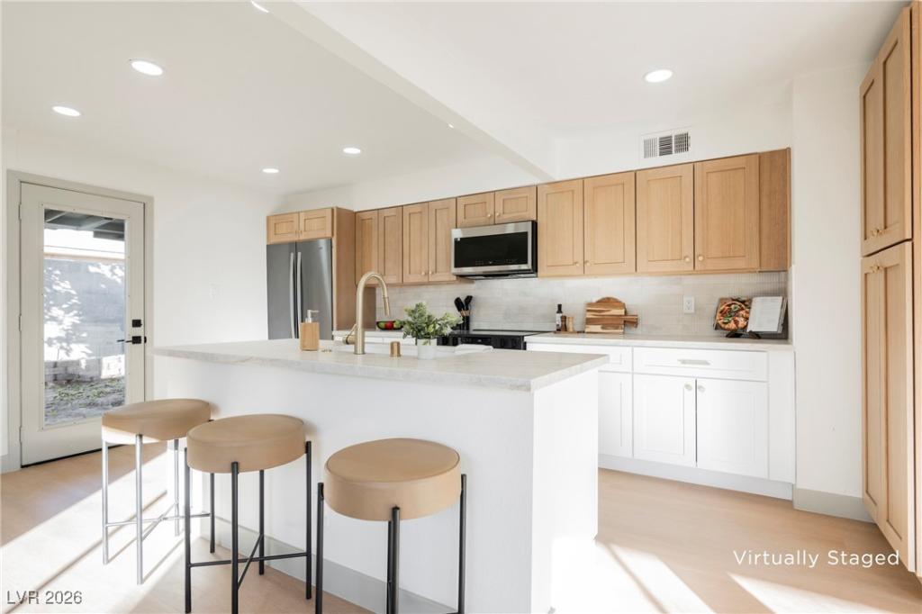 MLS #2746123 image #0