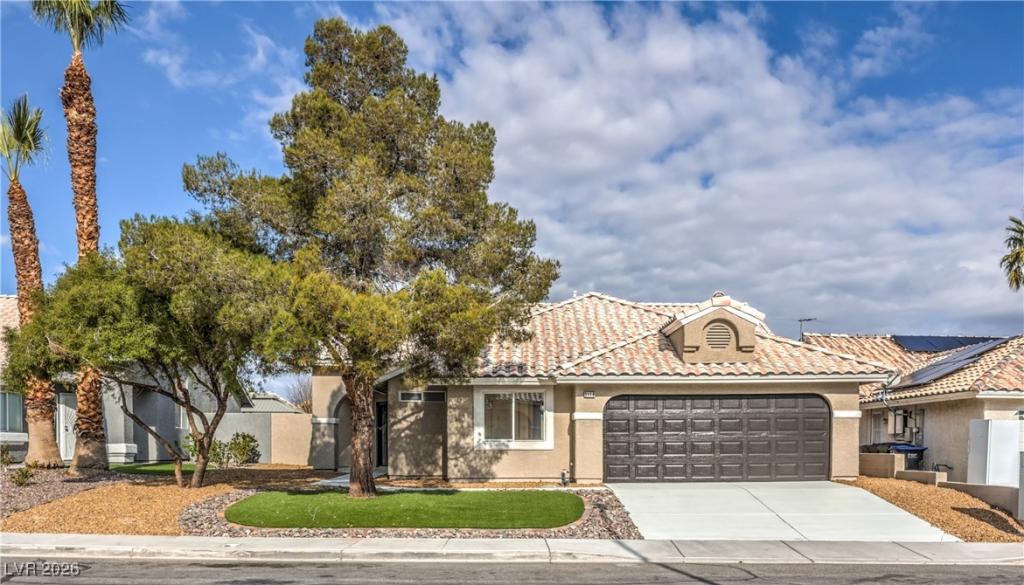 MLS #2746216 image #0