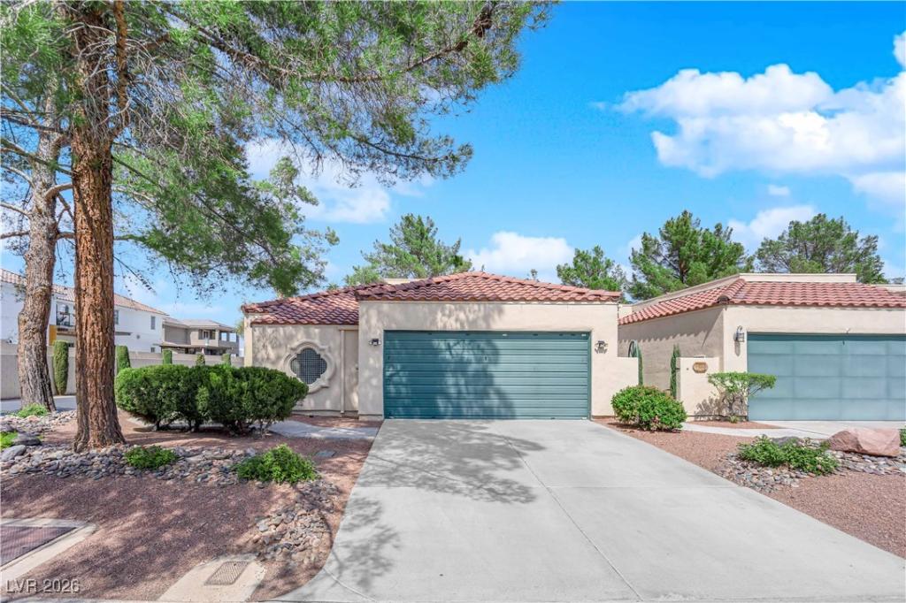 MLS #2746244 image #0